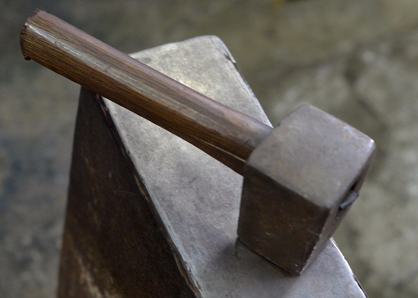 hammer